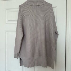 Women's Ribbed Sweater - Gray